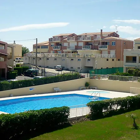 Studio A Agde Avec Piscine Partagee Et Terrasse Amenagee A 50 M De La Plage Agde